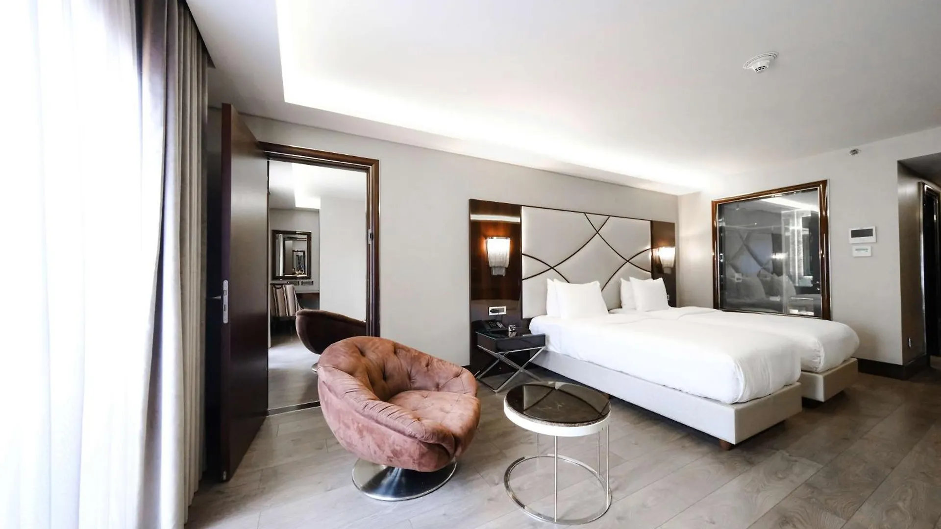 Doubletree By Hilton Istanbul Gayrettepe Hotel
