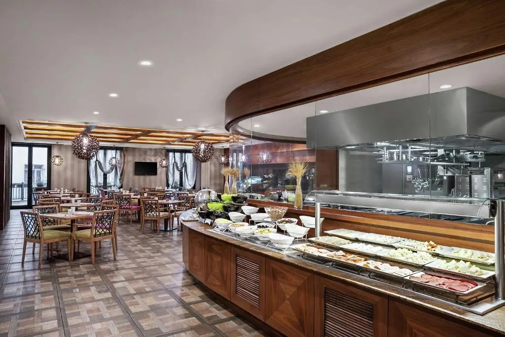 Doubletree By Hilton Istanbul Gayrettepe Hotel