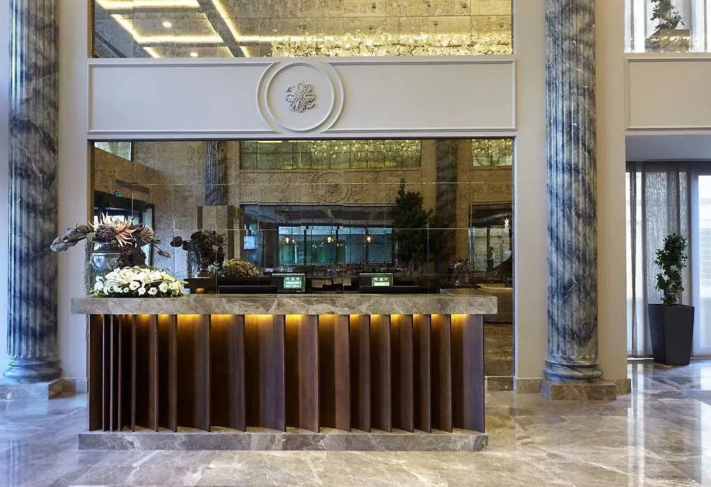 Doubletree By Hilton Istanbul Gayrettepe Hotel
