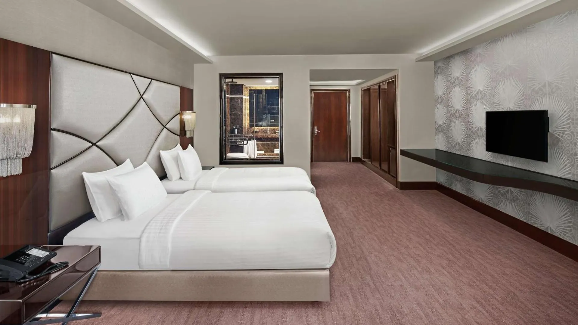 Doubletree By Hilton Istanbul Gayrettepe Hotel